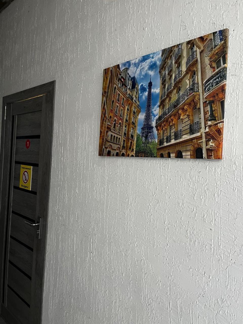 Tastaq Hostel Alma-Ata Buitenkant foto